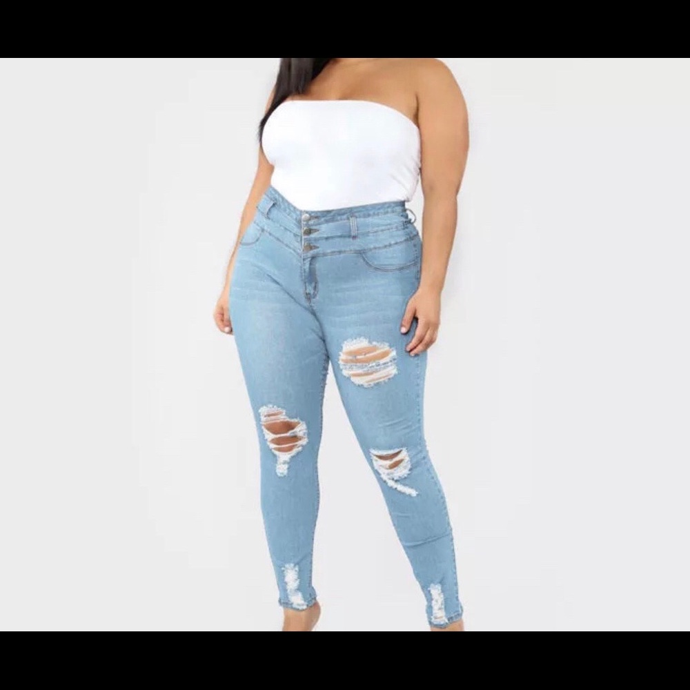 Light Blue- WOMEN’S HIGH WAIST PLUS SIZE JEANS-